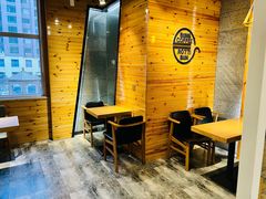 -劳顶笨咖啡(丽水宜家店)