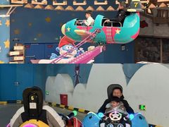-蓝精灵乐园·世茂精灵之城主题乐园