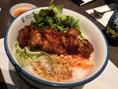 -美奈小馆·越南料理(中航城君尚购物中心店)