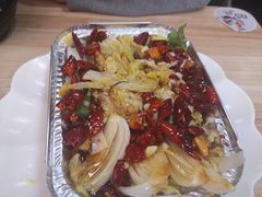 -洪姐川菜东北菜铁锅炖(天生丽街店)