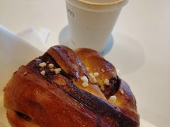 肉桂卷-dotcom coffee古点咖啡(致真大厦店)