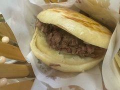 -闫家驴肉老店(华电一校店)