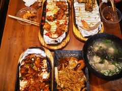 -老东镇啤酒屋海鲜加工·蒸汽海鲜·海鲜烧烤(台东店)