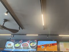 -重庆鸡公煲·青锅花椒鱼(牡丹江路店)