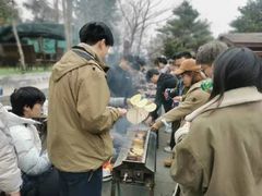 -尚庄度假村·庭台树下·户外烧烤·团建CS·轰趴营地(上庄水库店)