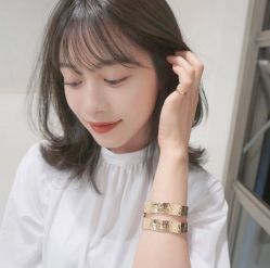 -AYO SALON