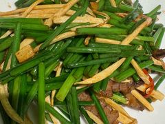 -新白鹿餐厅(百联中环店)