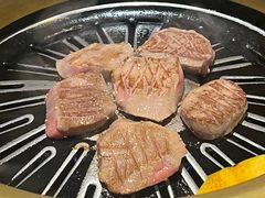 -炼火烤肉店