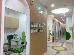 -菲越企鹅眼科(龙湖天街店)