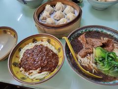-食惠里小笼包面馆(越秀店)