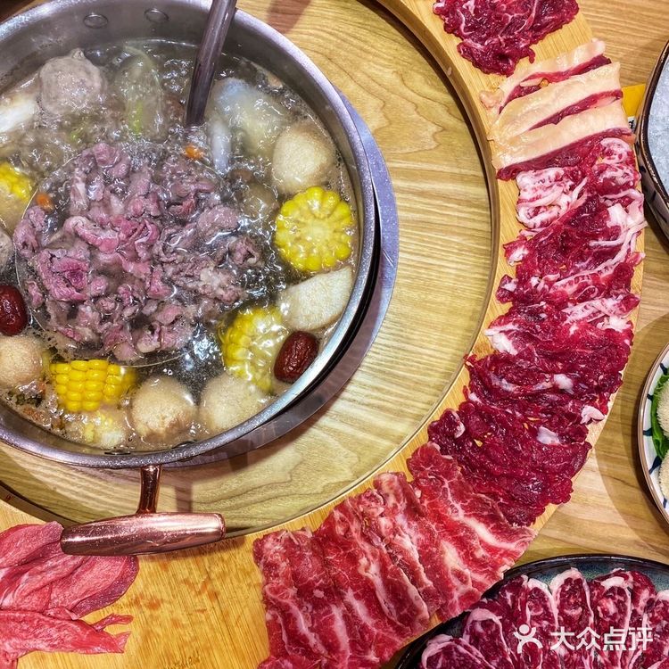 深圳福田｜和小伙伴吃到扶墙出的牛肉火锅