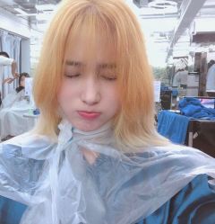 -COMO SALON 烫染可茉发型