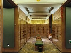 更衣室-海纳百川·都市温泉·足道·SPA(学院路店)