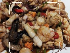 -小船渔村•大连菜•大连焖鱼(黄河路店)