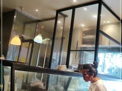 面包甜点陈列柜-老号尤兔头(西川店)