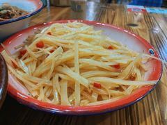 -老三样·美食研究中心(世贸路店)