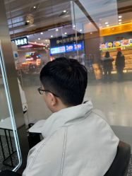 -川和潮人