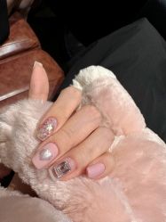 -LISSOM莉森 Nail ·美甲美睫原创定制店