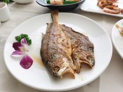 -美人鱼悬崖海景餐厅(鹿嘴山庄店)