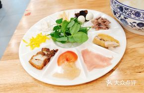Seven-Dish Crossing-the-Bridge Rice Noodles