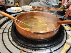 -阿山卓·野生菌火锅·纳西火塘烤肉