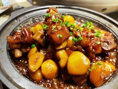 板栗烧排骨猪蹄-童福兴·南京菜(老门东店)