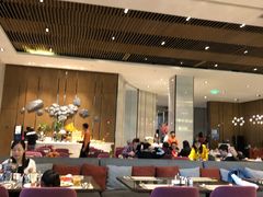 大堂-飨食汇全日制餐厅·昆山皇冠假日酒店(九方店)