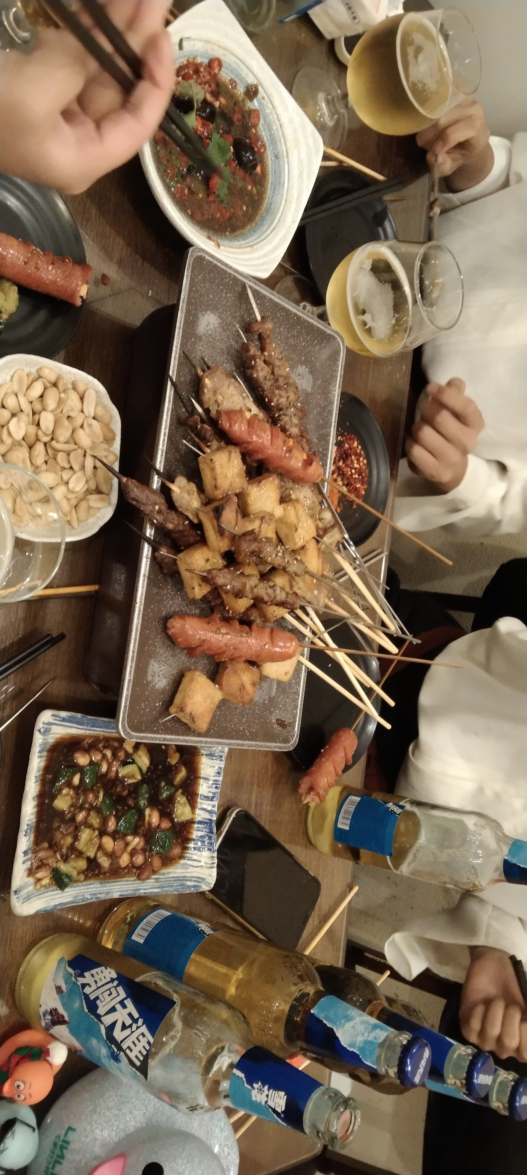 款待 有耐心 听老板说辣椒还辣很辣 个人觉得辣椒不是很辣 还挺好吃的