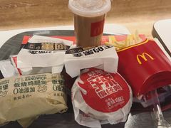 -麦当劳(郑州东高铁站店)