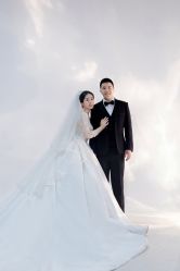 -喜爱高定婚纱摄影