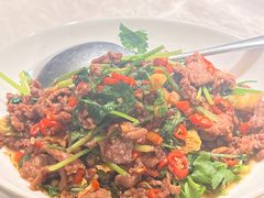 小炒黄牛肉-鱼你相聚·河鲜馆(袁家岭店)