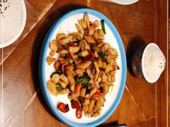 -雀舞云南菜(天津天河城购物中心店)