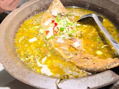 -小凤庭·地道湖北菜武昌鱼·藕汤(38年黄鹤楼店)