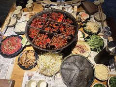 -白乐天毛肚火锅馆(南滨路店)