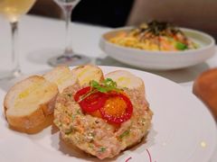 -wineapp葡萄酒餐吧(外滩金融中心店)