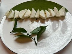 -黛遇·黛瓦宴花园餐厅
