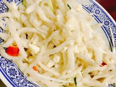 陕北土豆筋-关中道陕味艺术餐厅(西岳庙店)