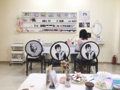 -U mi Nail美甲工作室