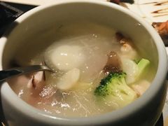 芦荟芦荟-穹六人间 people 6(岳阳路店)