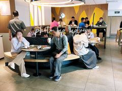 -麦当劳(静安寺店)