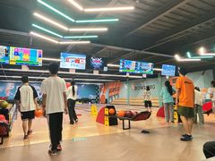 -极限PLAY运动娱乐新世界·团建派对潮玩休闲馆·室内蹦极高空游乐园
