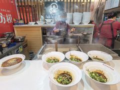 -钟方模白家肥肠粉(春熙店)