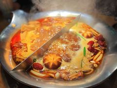 台式麻辣锅-湊湊火锅·茶憩(杭州湖滨银泰in77店)
