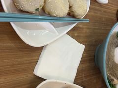 -小杨生煎(杭州东站店)