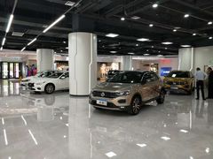 -欧亚汇集(飞跃路店)