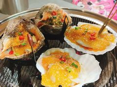 -围炉肉舍•炭烤活鳗•丹东海鲜烤肉(步行街店)