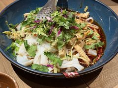 -耶里夏丽·新疆菜·28年喀什老馆(田林东路店)