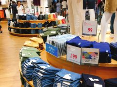 -UNIQLO(朗豪坊店)
