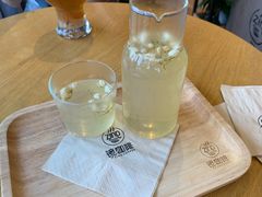 -ZING COFFEE 镜咖啡