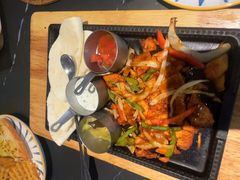 -必胜客(周浦万达店)
